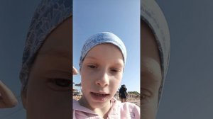 Мия и Камилла на море