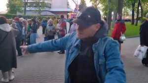 Гомель!..Нино!..