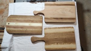 Продолжаю мастерить, разделочные кухонные доски из Крыма