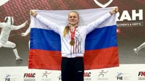 Российская рапиристка Стефания Часовникова выиграла первый турнир после возвращения флага юниорам.