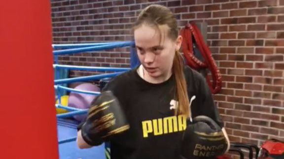 Персональный тренер по боксу онлайн. #trenazhorpunchera смотреть онлайн