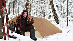 Скоростная система натяжения коньковой веревки туристического тента