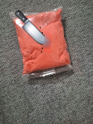 Признавайтесь, кто уже играл воздушным пластилином?)))