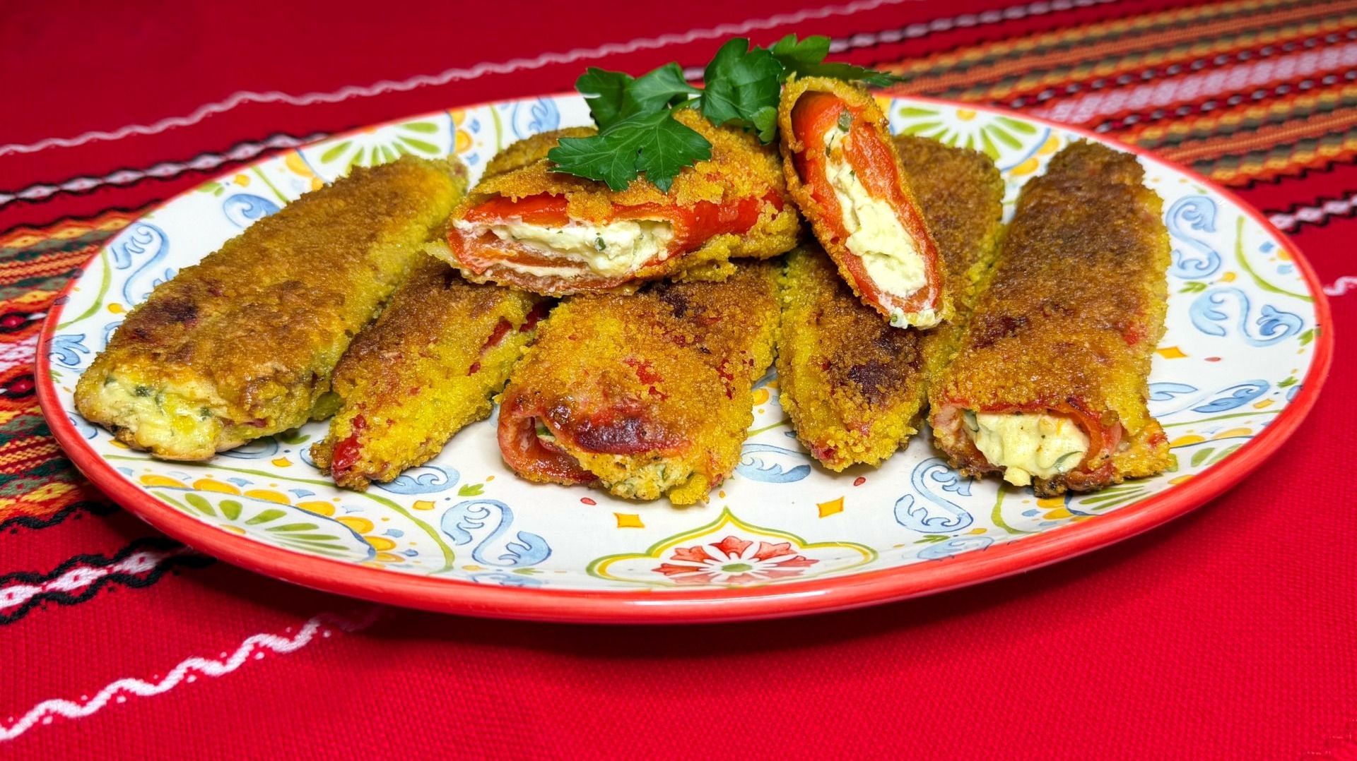 Жареные Перцы с Брынзой в панировке/Перец-чушки Бюрек смотреть онлайн