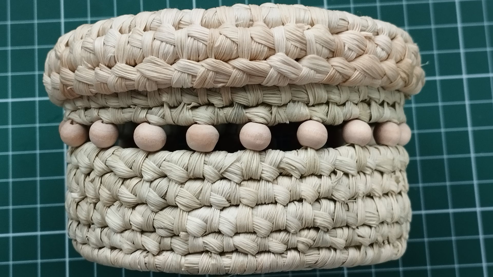 Талаш. Плетение накладной крышки для шкатулки с внешним бортиком смотреть онлайн