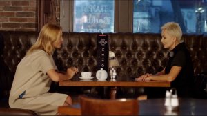 А что мои часики так громко тикают, что тебе спать мешают