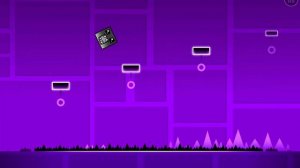 Мне нужно пройти уровень geometry dash один проигрыш скин ту