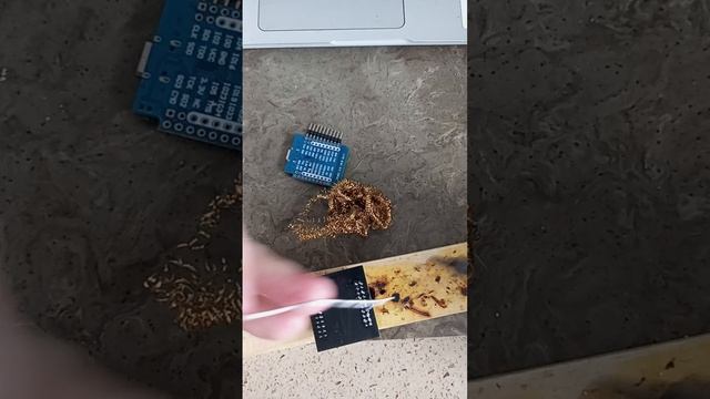 Пайка внешних модулей  питания 12-24 вольта для ESP32 часть 1 смотреть онлайн