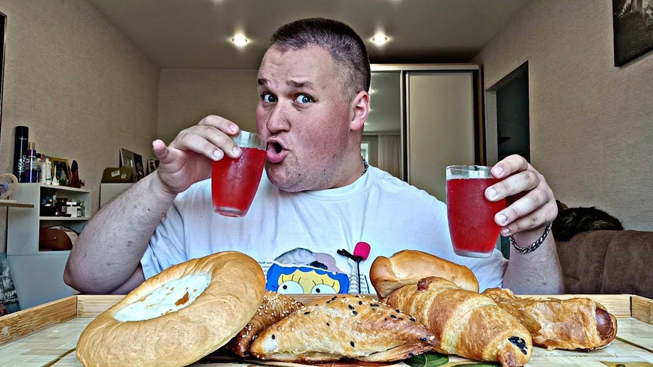 МУКБАНГ ВЫПЕЧКА из пятерочки / ОБЖОР самса, ватрушка, сосиска в тесте / MUKBANG ASMR смотреть онлайн