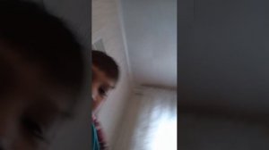 снимаю брата в крысу