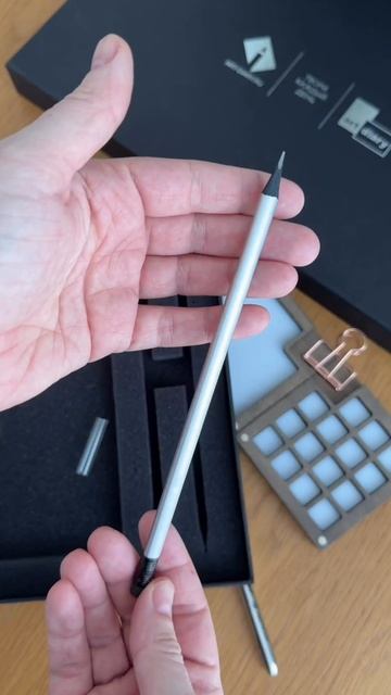 🎄А вы уже нашли свои подарки под ёлочкой? смотреть онлайн