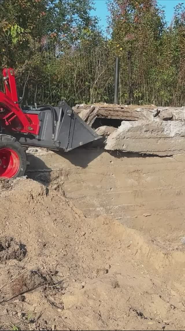 Легко демонтирует и сам убирает смотреть онлайн