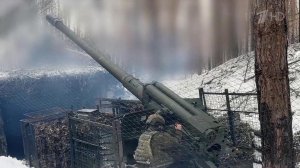 Расчет самоходки "Гиацинт" ударил по базе украинских боевиков в Харьковской области.