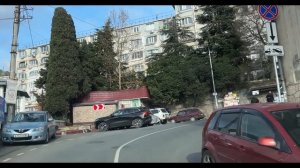 Ялта. По улице Халтурина, от Кирова вверх, до Рабочей ул. 18.12.2025. Крым. Crimea. Yalta.