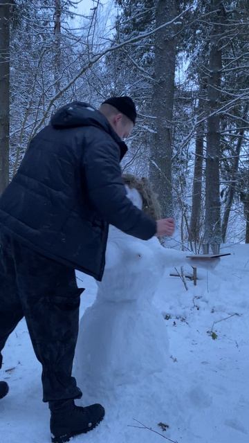 НОВЫЙ ГОД В ЗЕМЛЯНКЕ смотреть онлайн