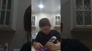 некит. рисуй три д ручкой