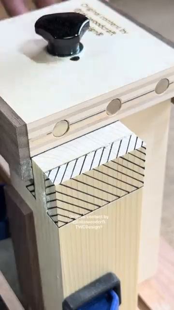 Направляющая с регулировкой. смотреть онлайн