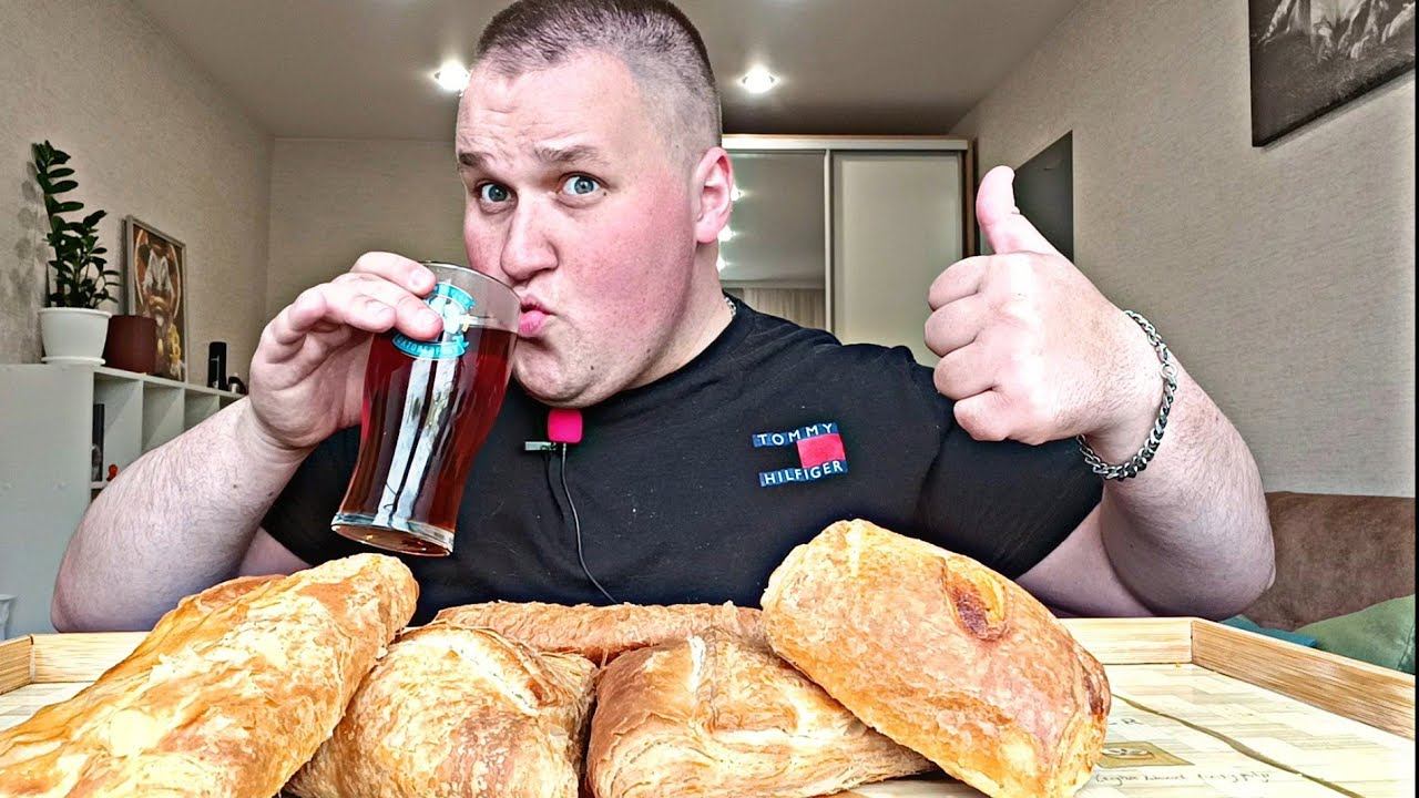 МУКБАНГ ВЫПЕЧКА самса с курицей, слойки с ветчиной и сыром / ОБЖОР ВЫПЕЧКА / mukbang asmr смотреть онлайн