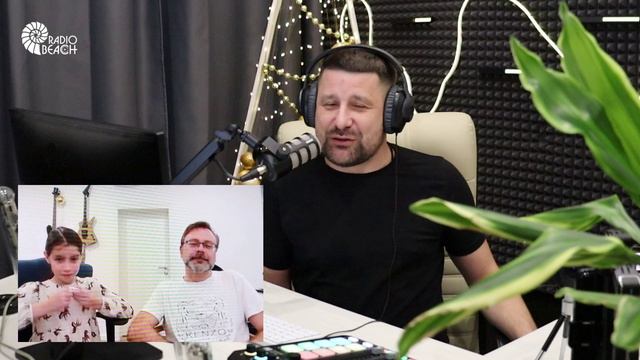 #Подкаст #интервью #РадиоПляж 🔊 Рок группа - Stereo Tania Рок - Новый Год смотреть онлайн