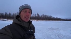 БЕЗУМНЫЙ КЛЁВ КРУПНЯКА и жареные караси! Рыбалка по первому льду.