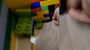 уровень 6 (пиши мне как он называется) ИЗ Lego