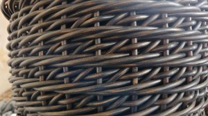 Кашпо из ротанга. Узор лесенка или обратное плетение #кашпоизротанга #узоризротанга #лесенка