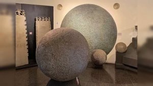 Тысячи КАМЕННЫХ ШАРОВ! Кто и зачем разбросал по всему миру гранитные «мячи» весом в 16 тонн_