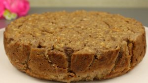 Яблочный пирог с овсяными хлопьями, без муки и без сахара.