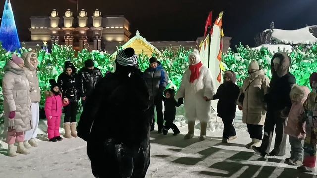 Для детишек и взрослых. ДОРОГА к ДЕДУ МОРОЗУ.Мне понравилось... Прекрасно и занятно. Детишки рады. смотреть онлайн