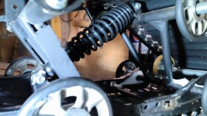 Sharmax sn210 - АКБ, нюансы подвески