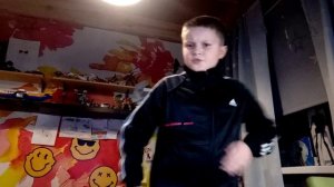 Кто сильнее Т-800 или Т-1000?