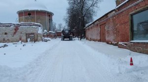 Прокладываем туристический маршрут по целине до красивой усадьбы