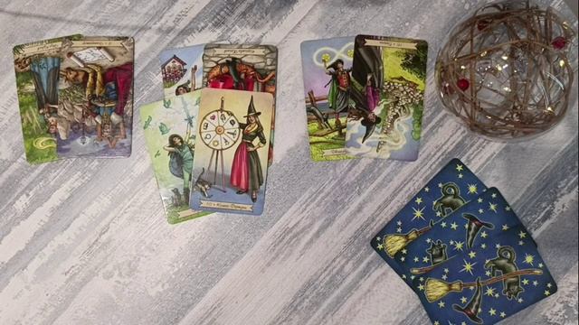 Его главная мысль о Вас сегодня? Онлайн расклад таро смотреть онлайн