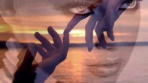 Моя рука в твоей.