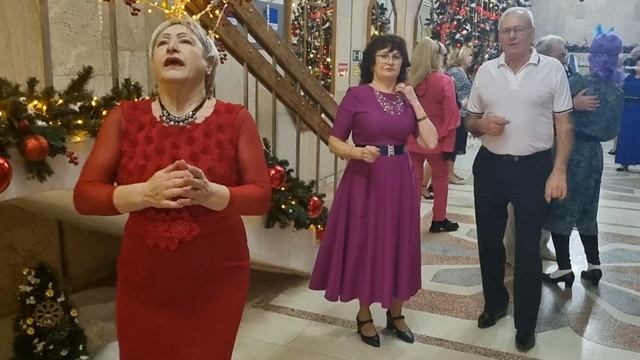 1000029828.mp4 смотреть онлайн