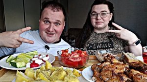 МУКБАНГ КУРИНЫЕ КРЫЛЬЯ / ШАШЛЫК ИЗ СВИНИНЫ/ КАРТОШКА / СВЕЖИЕ ОВОЩИ / СОК / MUKBANG ASMR