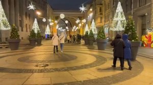 Прогулка по Невскому проспекту Новогодний Санкт-Петербург New Years St Petersburg [get.gt]