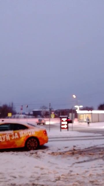 Пушистый снег в сизых сумерках смотреть онлайн