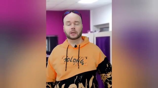 Будни в пункте выдачи.Сборник.Алежа Обухов