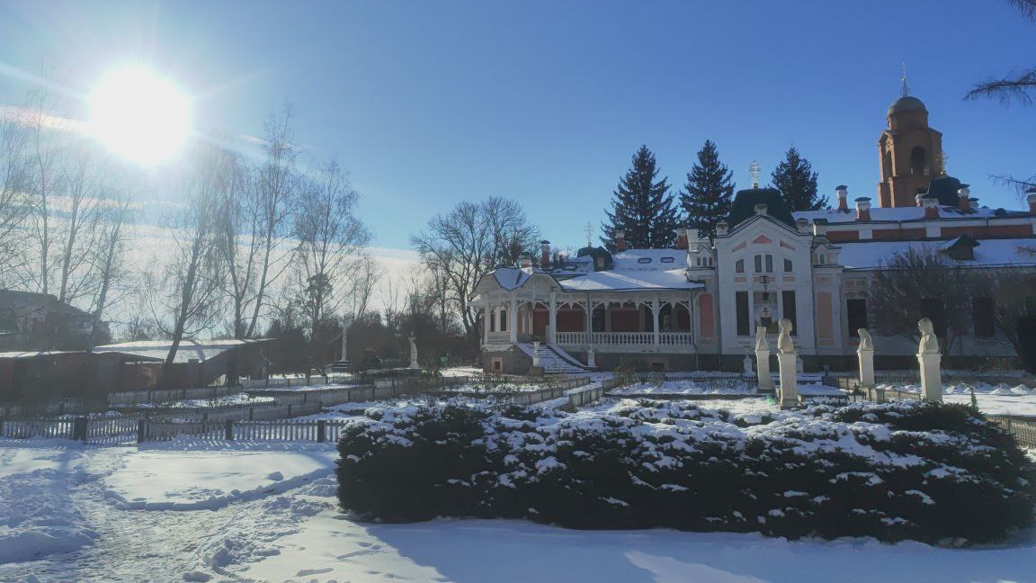 Ризоположенческий мужской монастырь.04.01.2026 смотреть онлайн