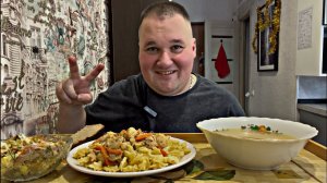 МУКБАНГ суп гороховый, макароны с мясом, салат / ОБЖОР макароны с филе, свекла с чесноком / EATING