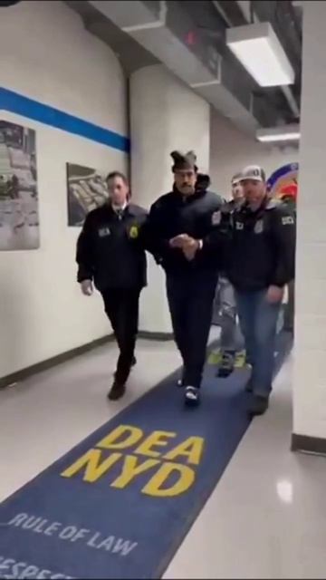 Николас Мадуро в штаб-квартире Управления по борьбе с наркотиками