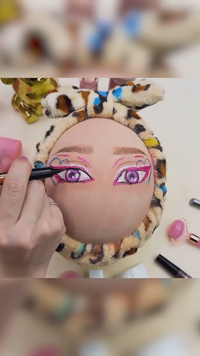 ASMR Makeup on Melon🍉 (No Talking) #shorts смотреть онлайн