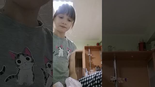 сегодня мы приготовим необычный бутер смотреть онлайн