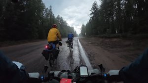 Вышли прокатиться и попали на велоМаршрут мечты! Но завтра... || Мокнем и пробуем сублиматы