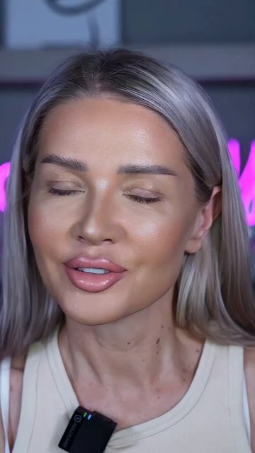 Записаться на новогоднюю фокус-группу можно по ссылке 👉 https://makeupbyellin.com/marafon_ellin?utm_ смотреть онлайн