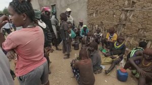 африканские приключения.  день 6. часть 3. Турми - рынок #эфиопия ##Хамер #рынок