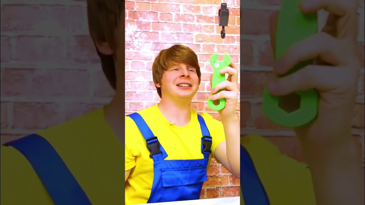 Как работает подъемный кран?  Строительная машинка #машинкидлядетей #игрушки #видеодлямалышей смотреть онлайн