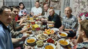 Жизнь в деревне 🏡 // погода ужасная 😱// День рождения 🎊🎊🎊//