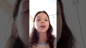 немножко поцарапалась😅🙄